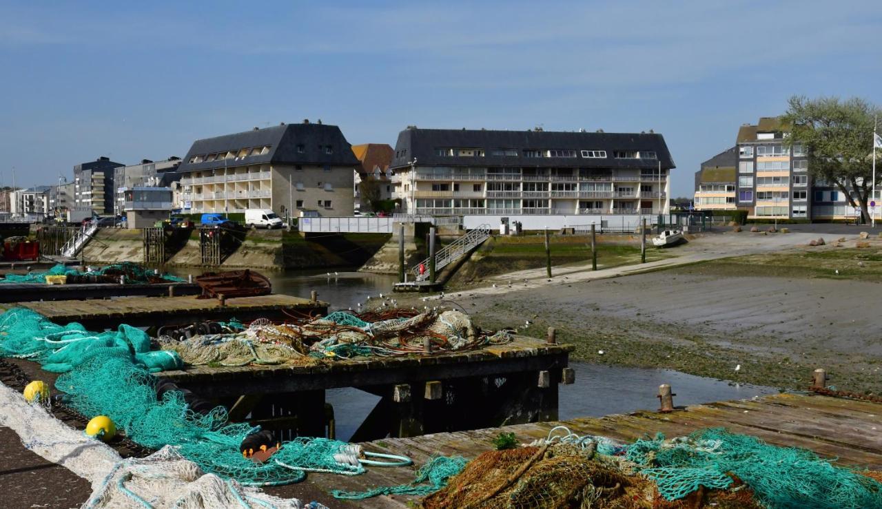 Appartement Vue Mer Et Marina, Loggia - Parking Courseulles-sur-Mer Exterior foto